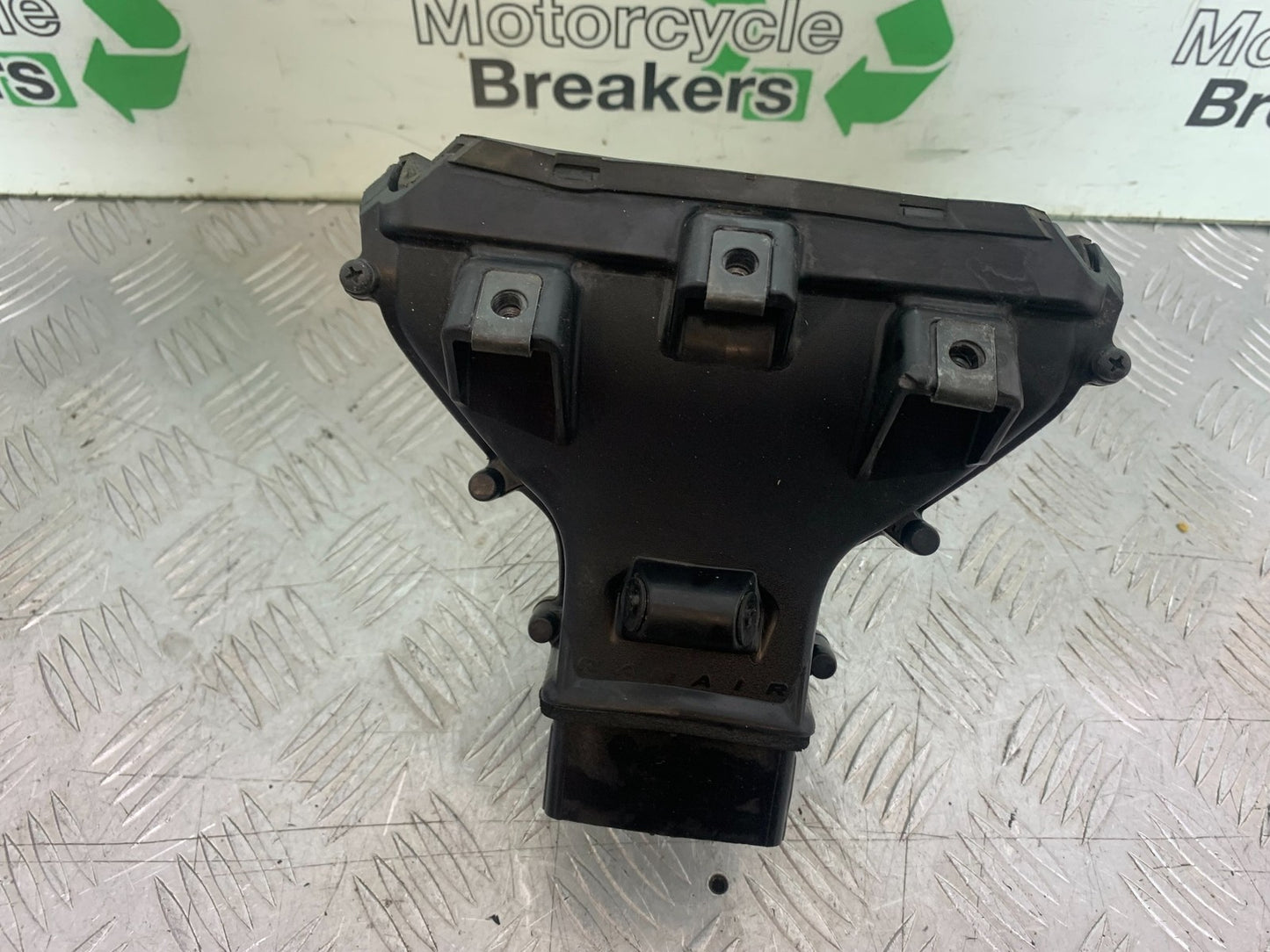KAWASAKI ZX10R ZX10 R AIR DUCT   2008-2010 (CMB1206)
