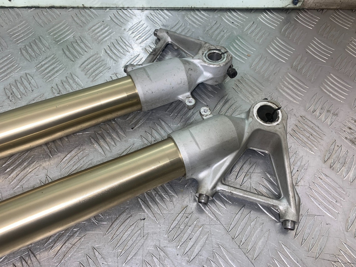 BMW R1200 R 1200 GS FORKS YEAR 2013-2016 (CMB1257)