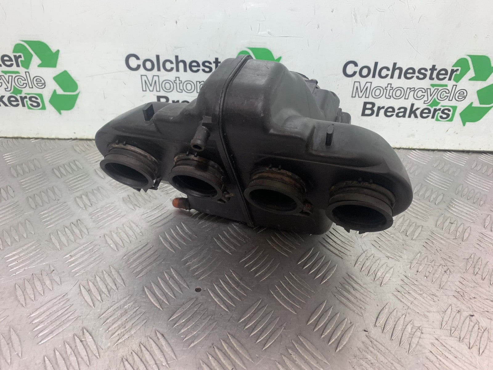 SUZUKI GSX750 INAZUMA AIRBOX YEAR 1998-2003 (CMB1308)