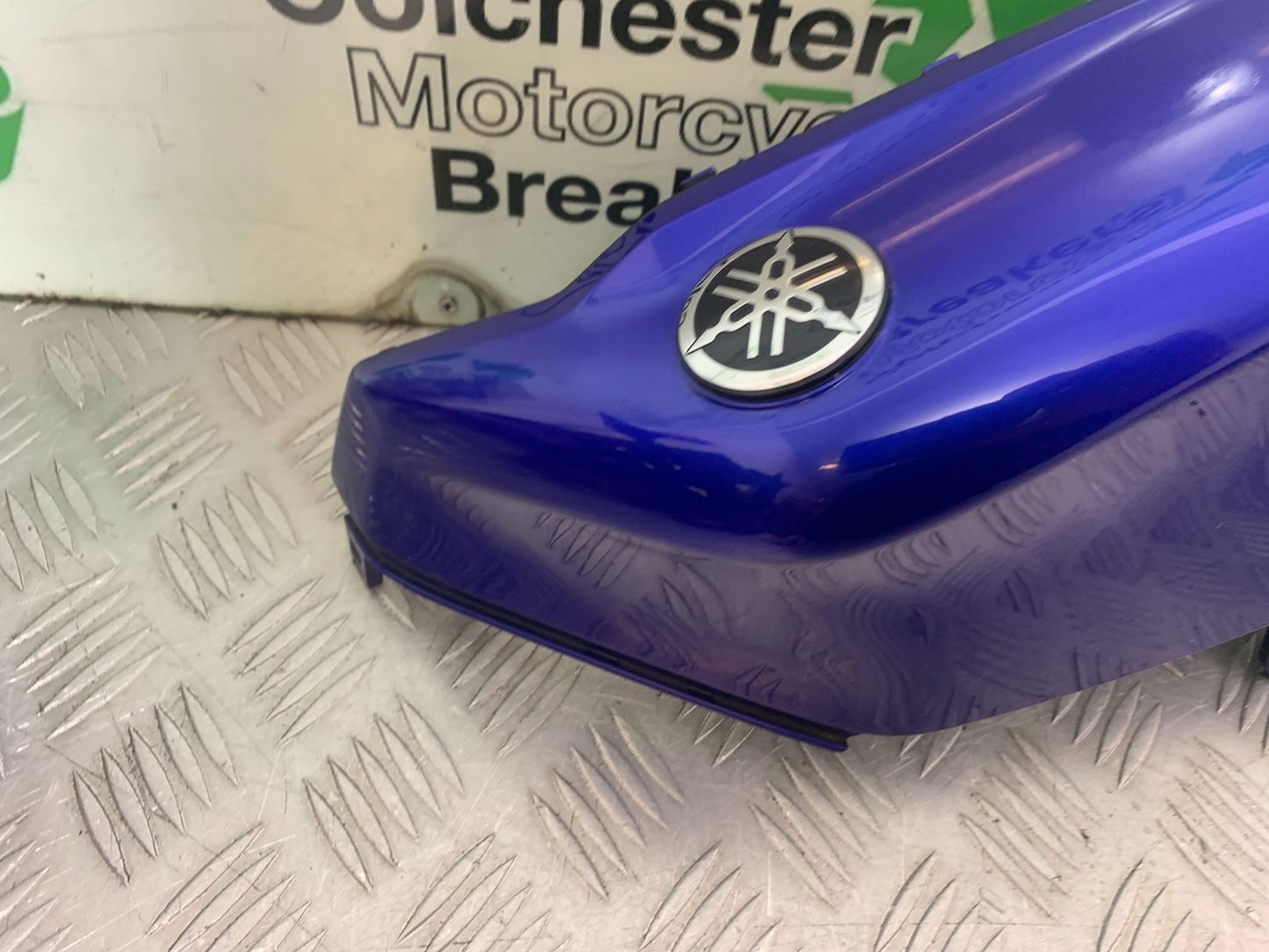 YAMAHA YZF-R125 YZF 125 LEFT TANK PANEL  YEAR 2019-2022 (CMB1263)