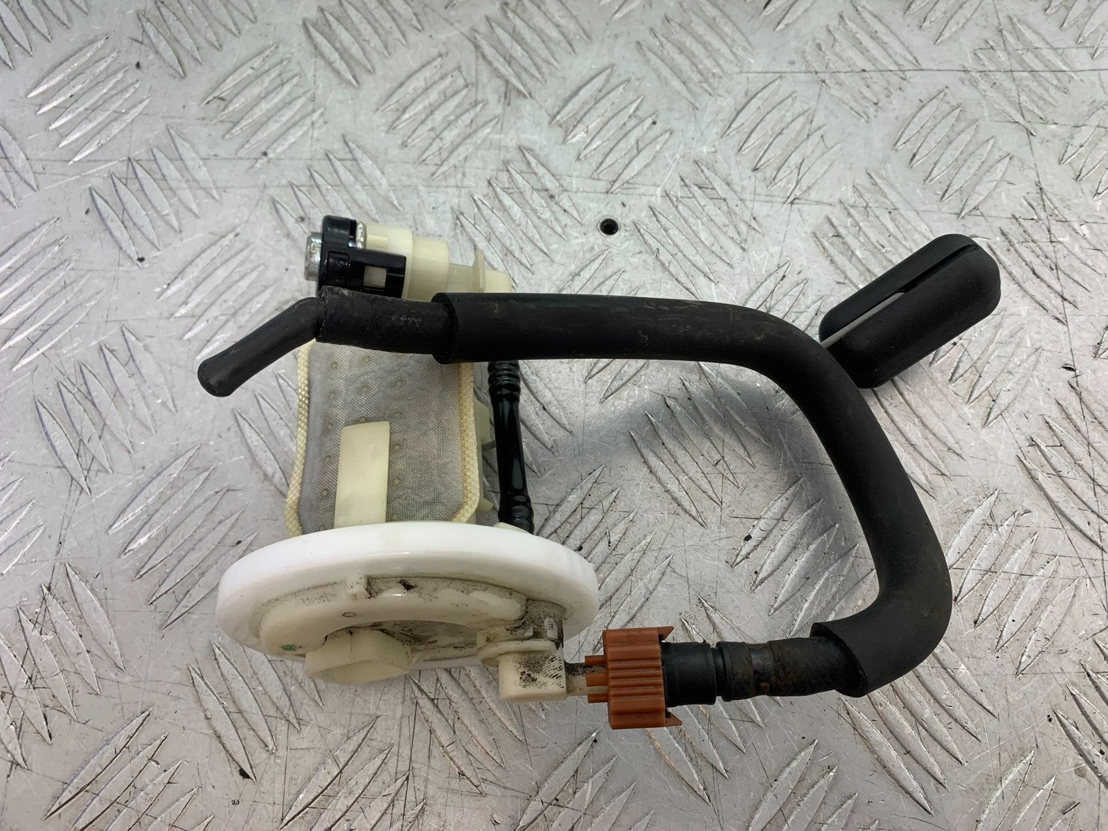 YAMAHA YBR125 YBR 125 PETROL PUMP YEAR 2010-2017 (CMB1252)