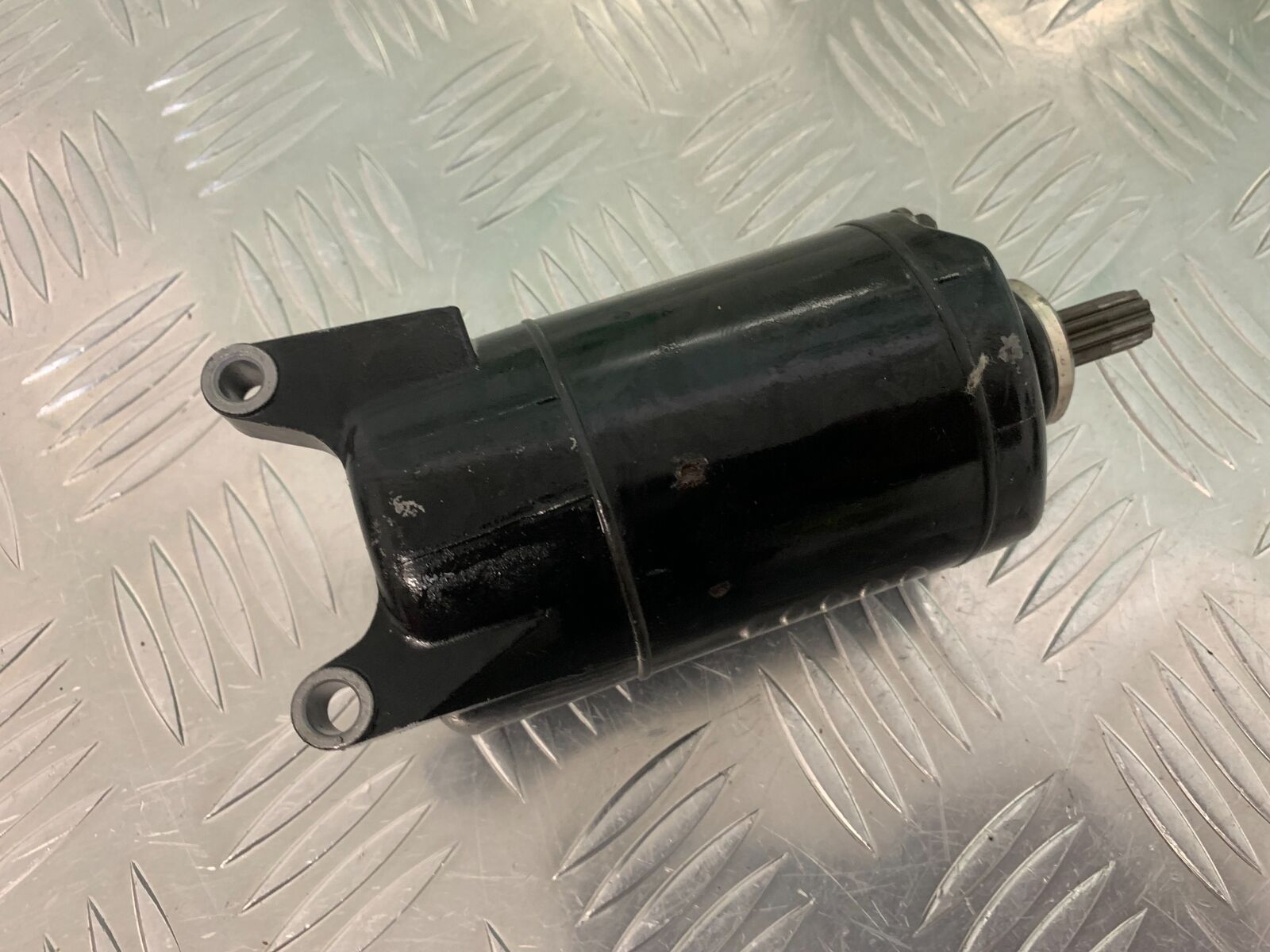 YAMAHA FZS600 FAZER 600 STARTER MOTOR  YEAR 1998-2001 (STOCK 958)
