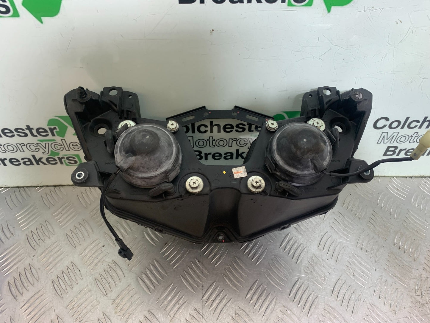 KAWASAKI 650 VERSYS HEADLIGHT YEAR 2015-2018 (CMB1288)