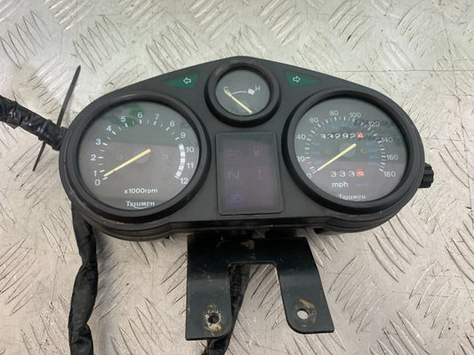 TRIUMPH TROPHY 900 CLOCKS SPEEDO DASH  YEAR 1991-95 (CMB1251)