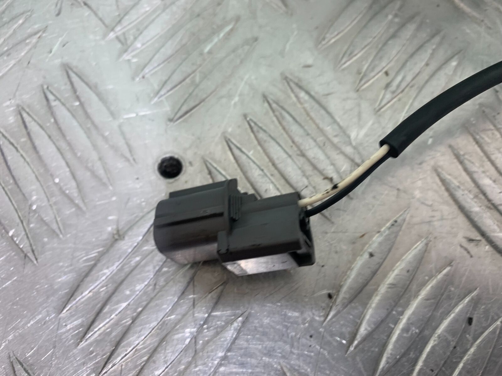 SUZUKI GSF1250 GSF 1250 BANDIT FRONT ABS SENSOR  YEAR 2007-2011 (CMB1125)
