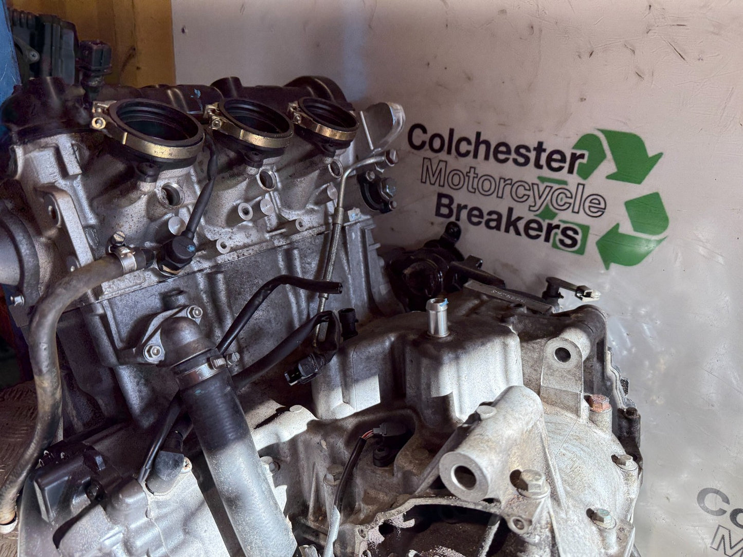 TRIUMPH 1050 SPRINT ST ENGINE YEAR 2004-2007 (CMB1197)