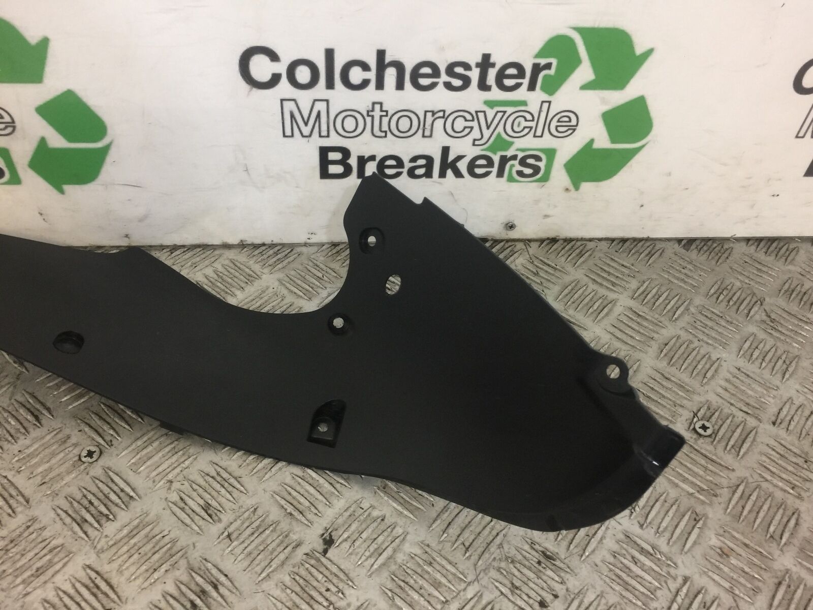 KAWASAKI ZX6R ZX636 ZX 636 RIGHT FAIRING V PIECE  2013-2016 (STOCK 342)