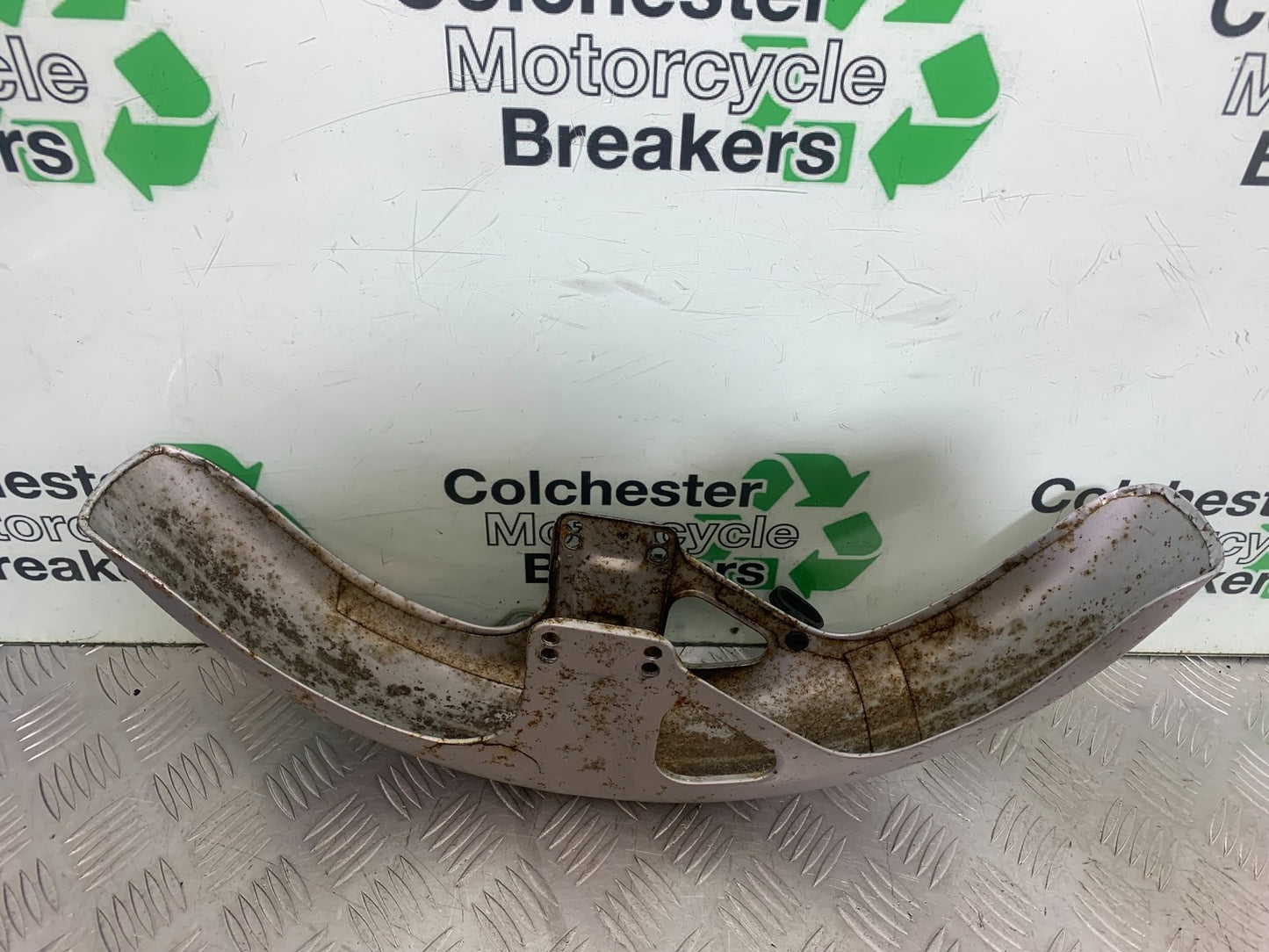 SUZUKI GP100 GP 100 FRONT MUDGUARD  YEAR 1978-1988 (CMB1259)