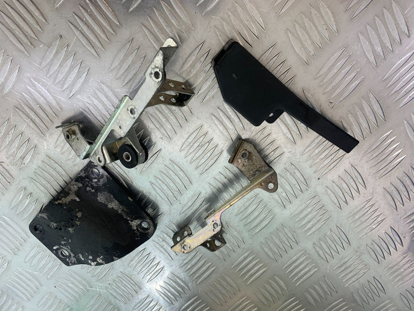 KAWASAKI ZX6R ZX6 R FRAME BRACKETS  YEAR 2007 2008 (CMB1002)