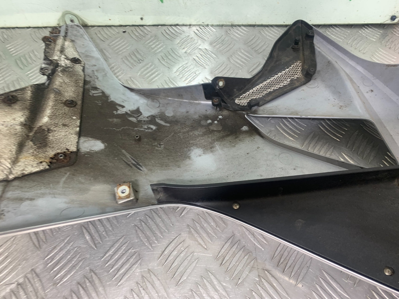 MV AGUSTA 800 F3 LEFT FAIRING PANEL  YEAR 2013-2016 (CMB1152)