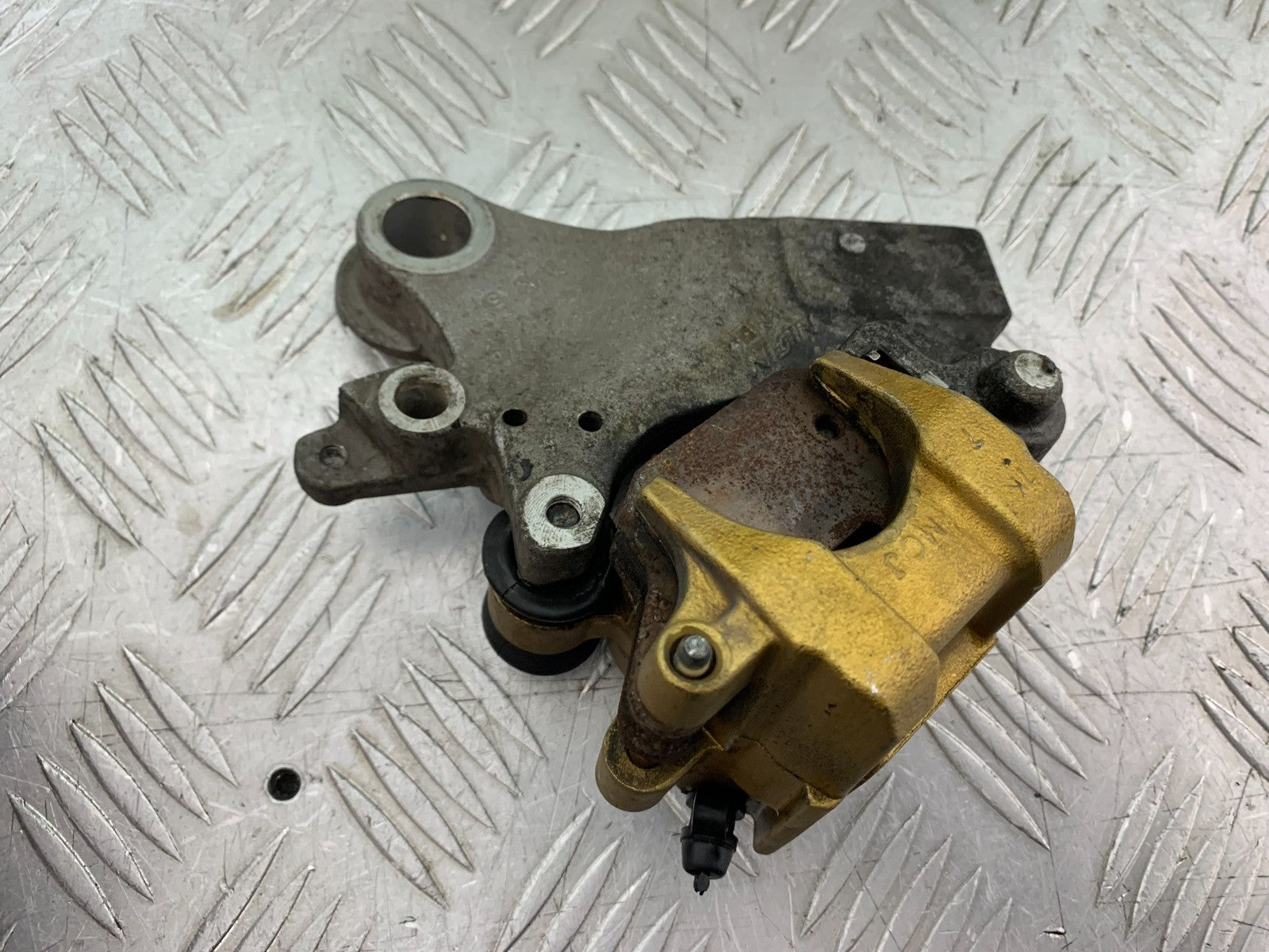 HONDA CBF600 CBF 600 REAR BRAKE CALIPER  YEAR 2004 -07 (CMB1247)