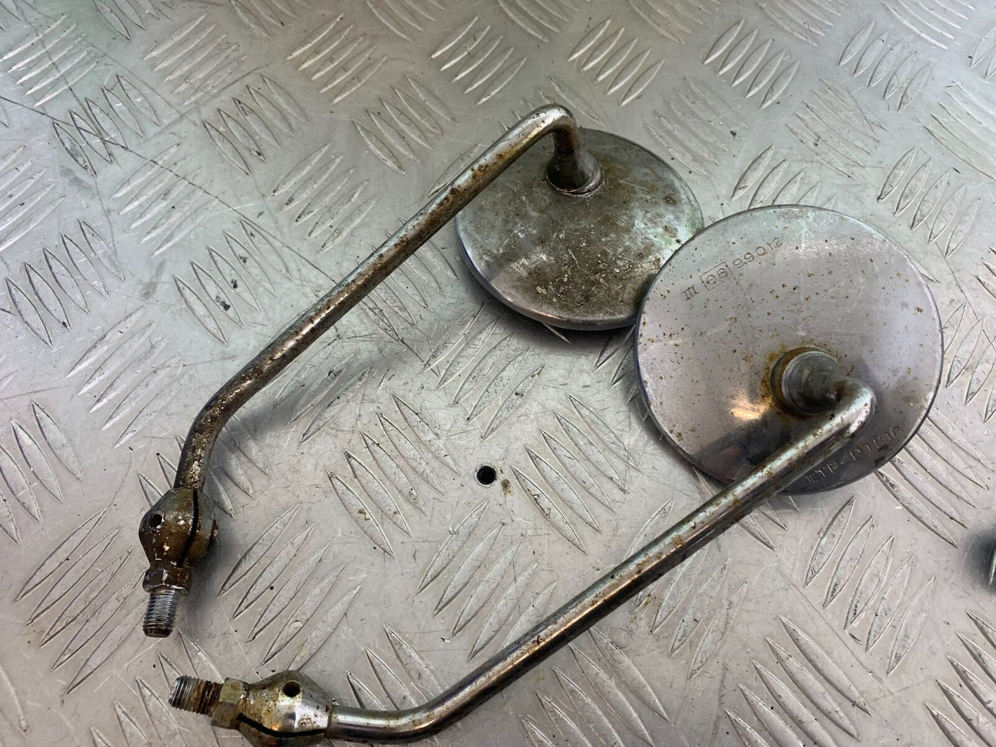 HONDA CX500 CX 500 LEFT AND RIGHT MIRRORS YEAR 1980 (CMB1131)