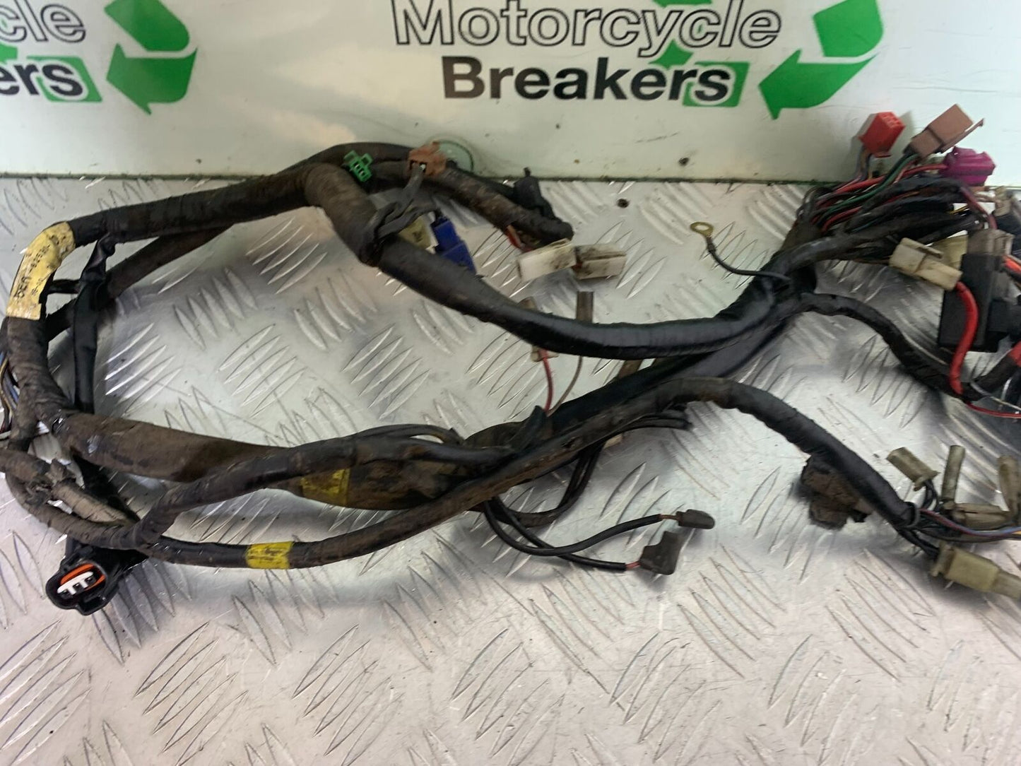 YAMAHA XJR1300 XJR 1300 WIRING LOOM  YEAR  1999-2003 (CMB1119)