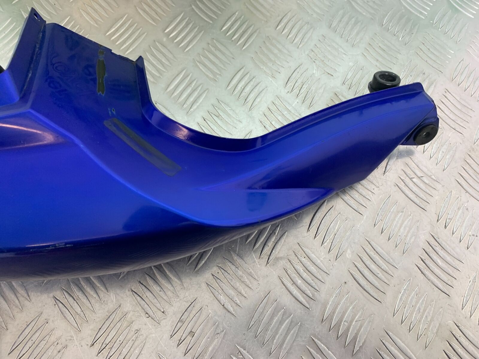 SUZUKI SV1000 SV 1000 K4 RIGHT SEAT PANEL  YEAR 2003-2007 (CMB1042)