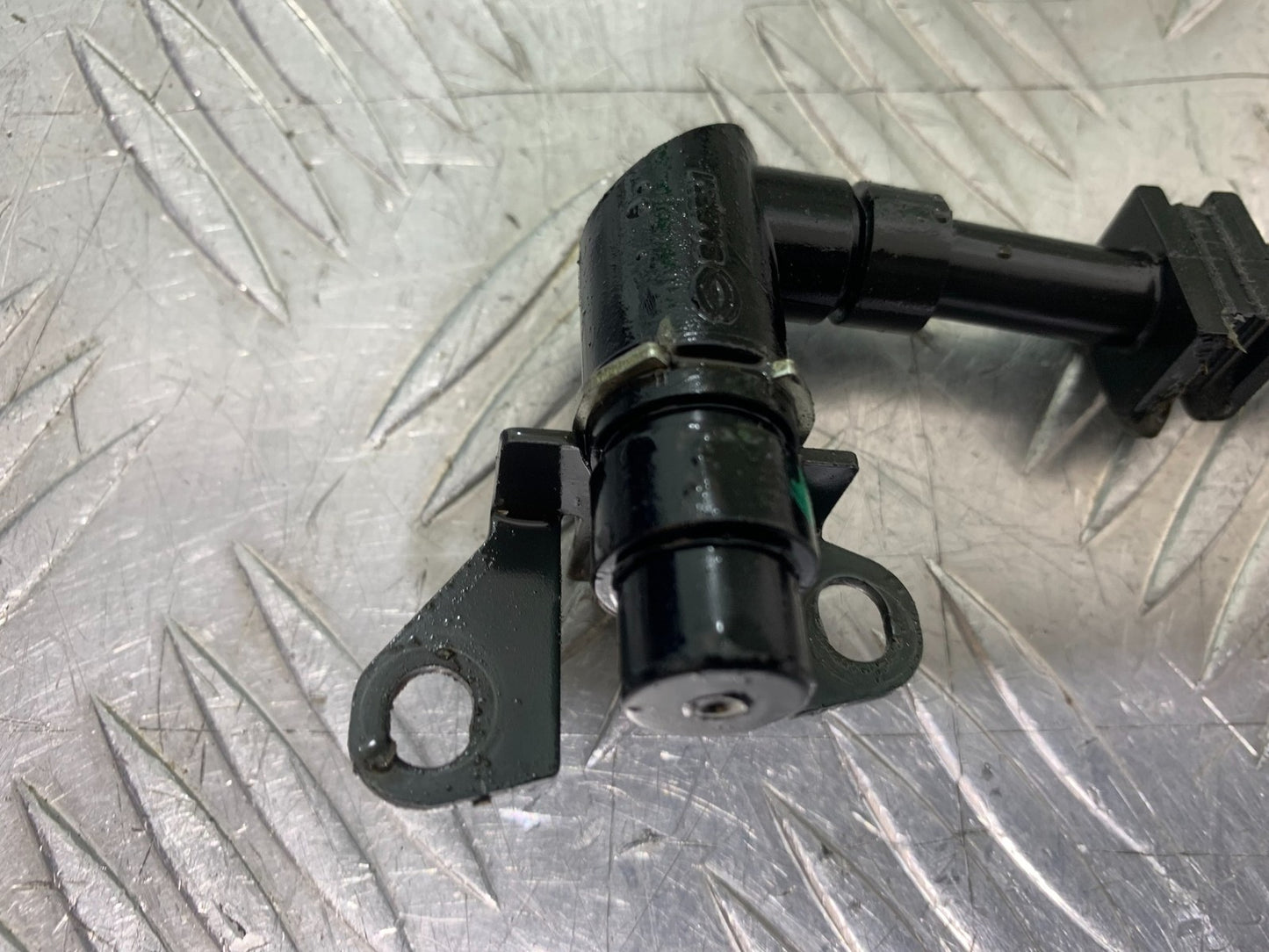 TRIUMPH 955I SPRINT RS IGNITION PICK UP  YEAR 1999-04
