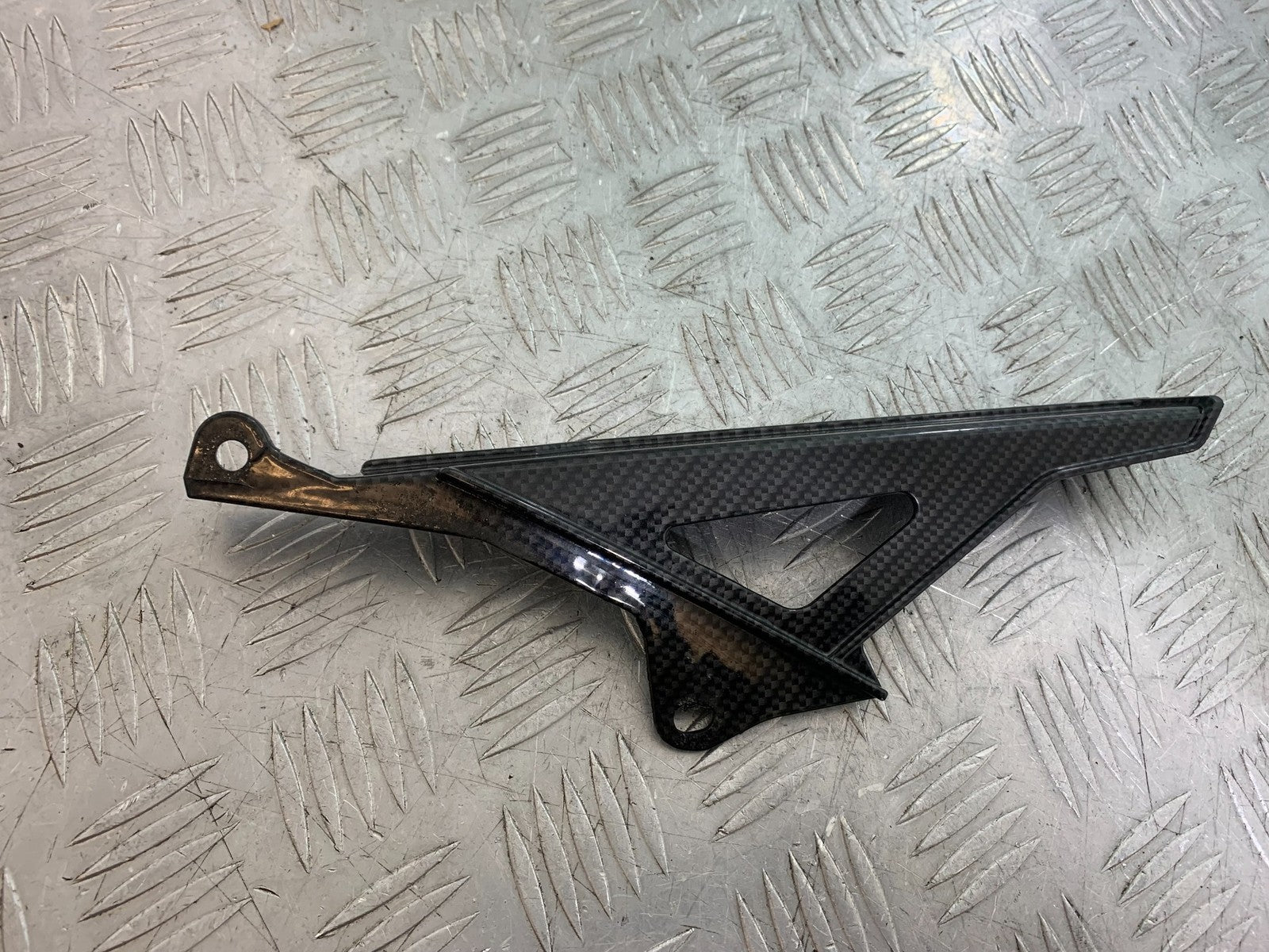 APRILIA TUONO 1000 V4R CHAIN GUARD YEAR 2011-13  (CMB1316)