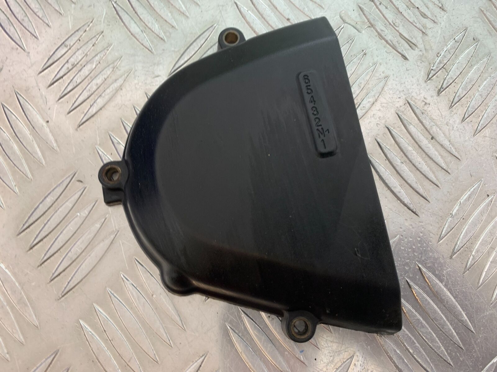 TRIUMPH 600 DAYTONA SPROCKET COVER YEAR 2003-2006 (STOCK 999)