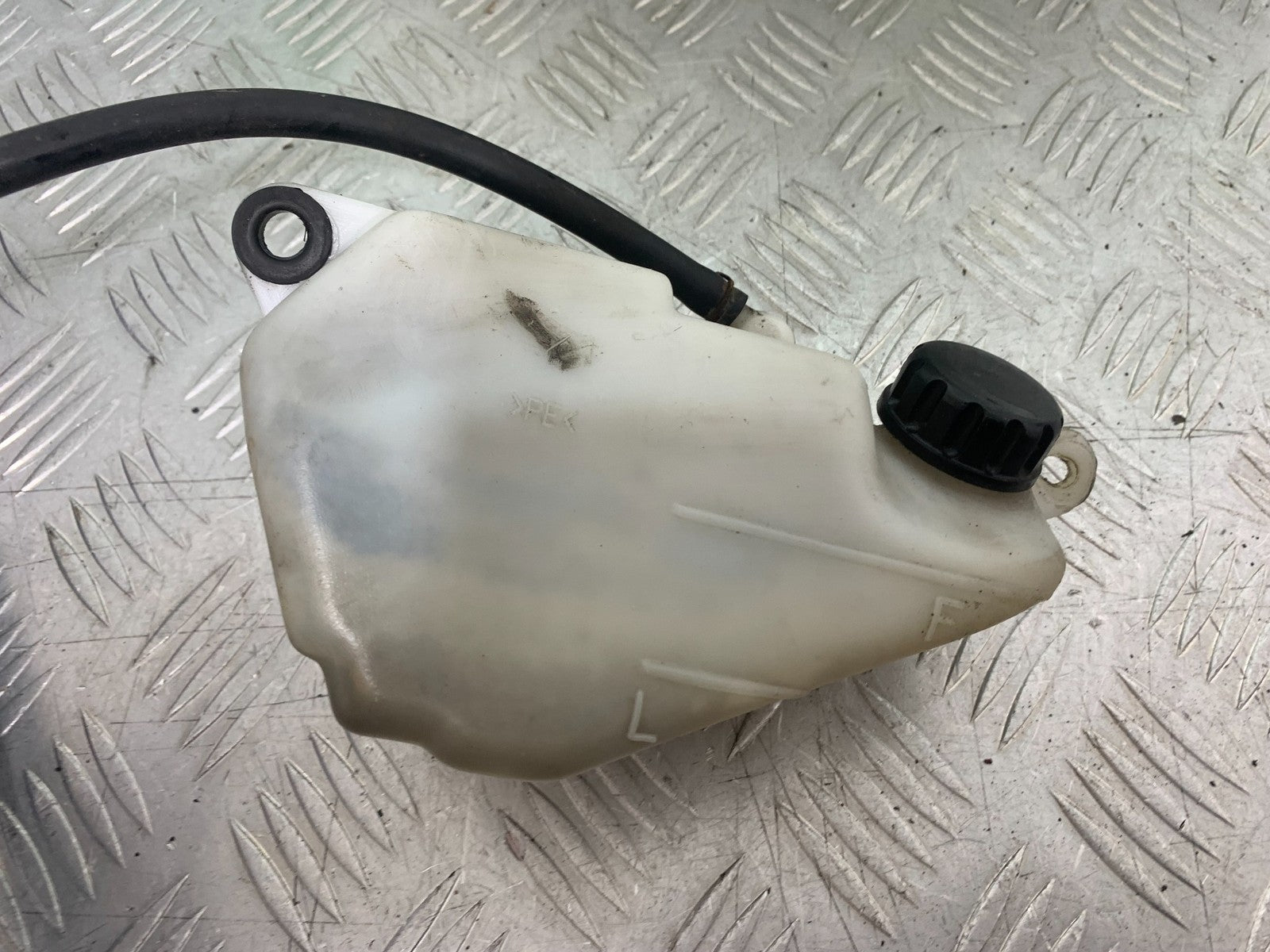 KAWASAKI Z750 Z 750 COOLANT BOTTLE  YEAR 2004-2006  (CMB1234)