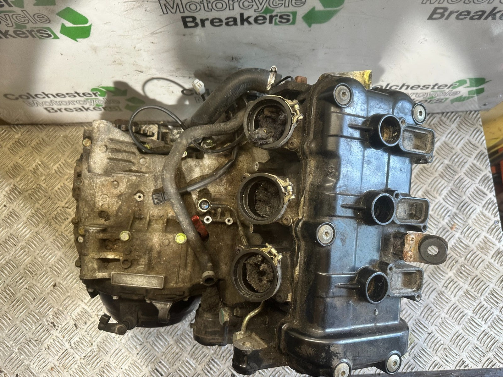 TRIUMPH 955i SPRINT ST ENGINE YEAR 1999-2004 (CMB1176)