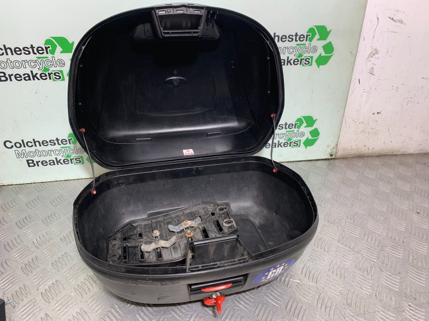 KAWASAKI GTR1400 GTR 1400 TOP BOX PLATE AND KEY YEAR 2007-2009 (CMB1306)