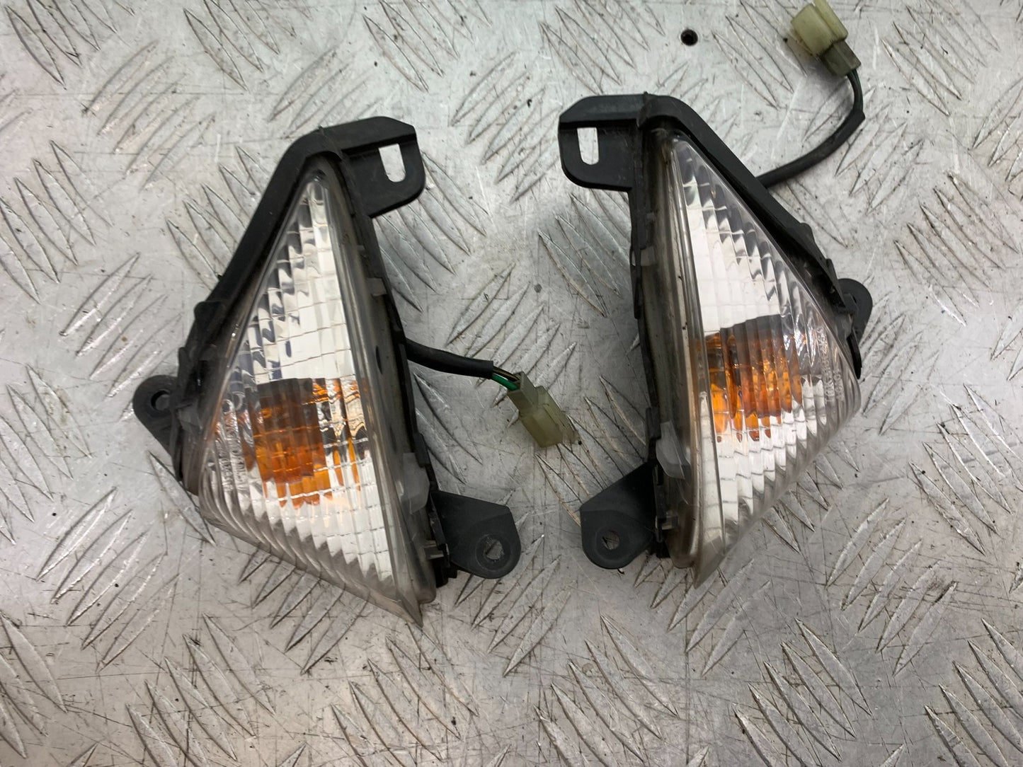 KAWASAKI GTR1400 GTR 1400 FRONT INDICATORS  YEAR 2007-2009 (CMB1306)