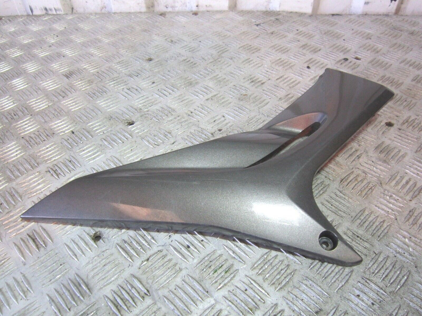 KAWASAKI ZZR1200 ZZR 1200 RIGHT SIDE INFILL PANEL YEAR 2003