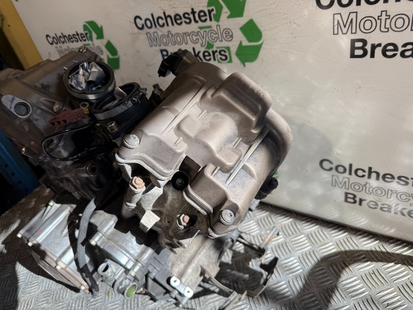 APRILIA RSV1000 R FACTORY MILLE ROTAX V990RR ENGINE 2004-09 (CMB1203)