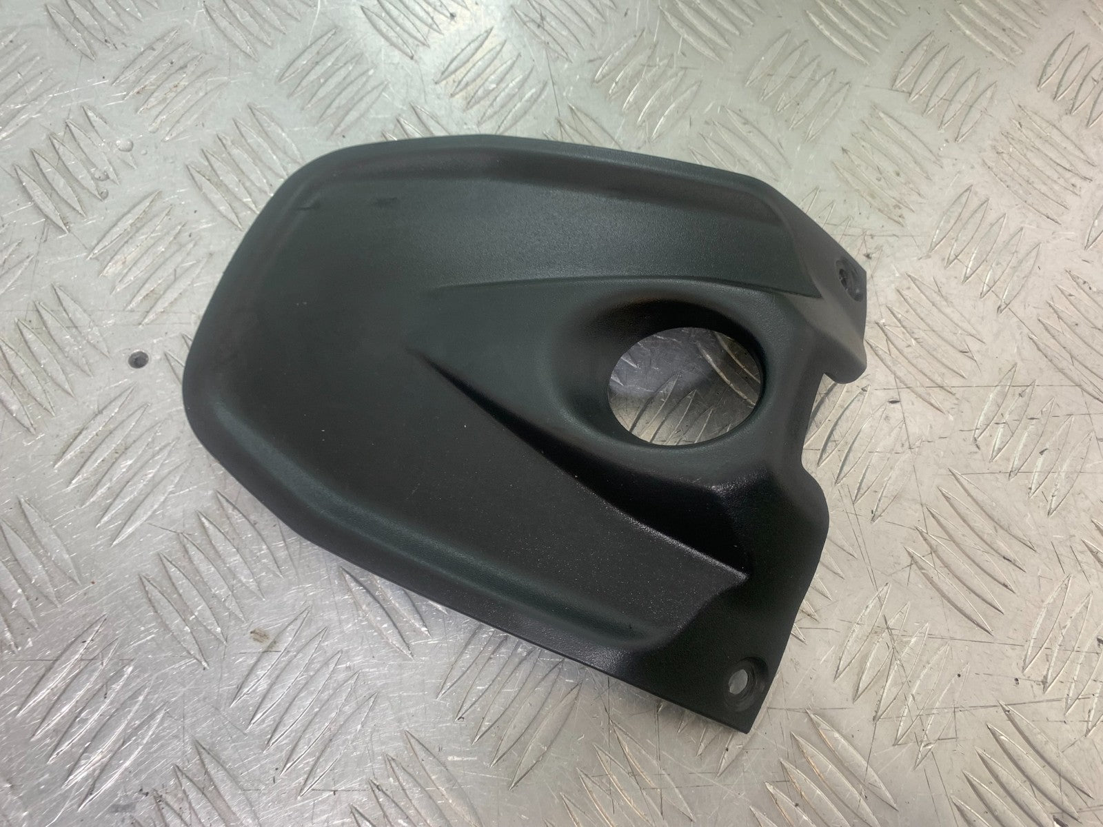APRILIA SL750 SL 750 SHIVER IGNITON COVER TANK COVER  YEAR 2008-2016 (CMB1242)