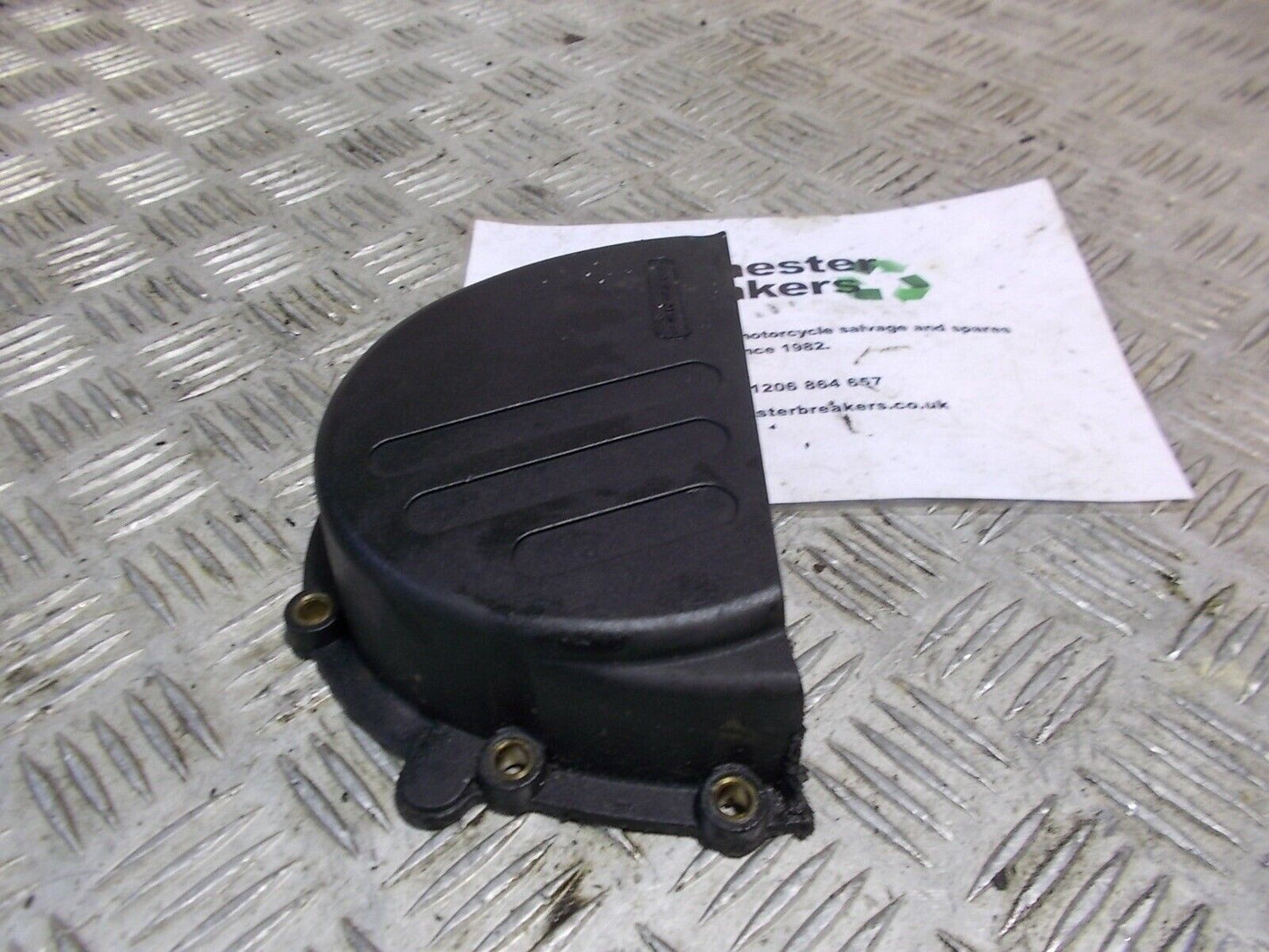 TRIUMPH 955 I SPRINT FRONT SPROCKET COVER  YEAR 2000