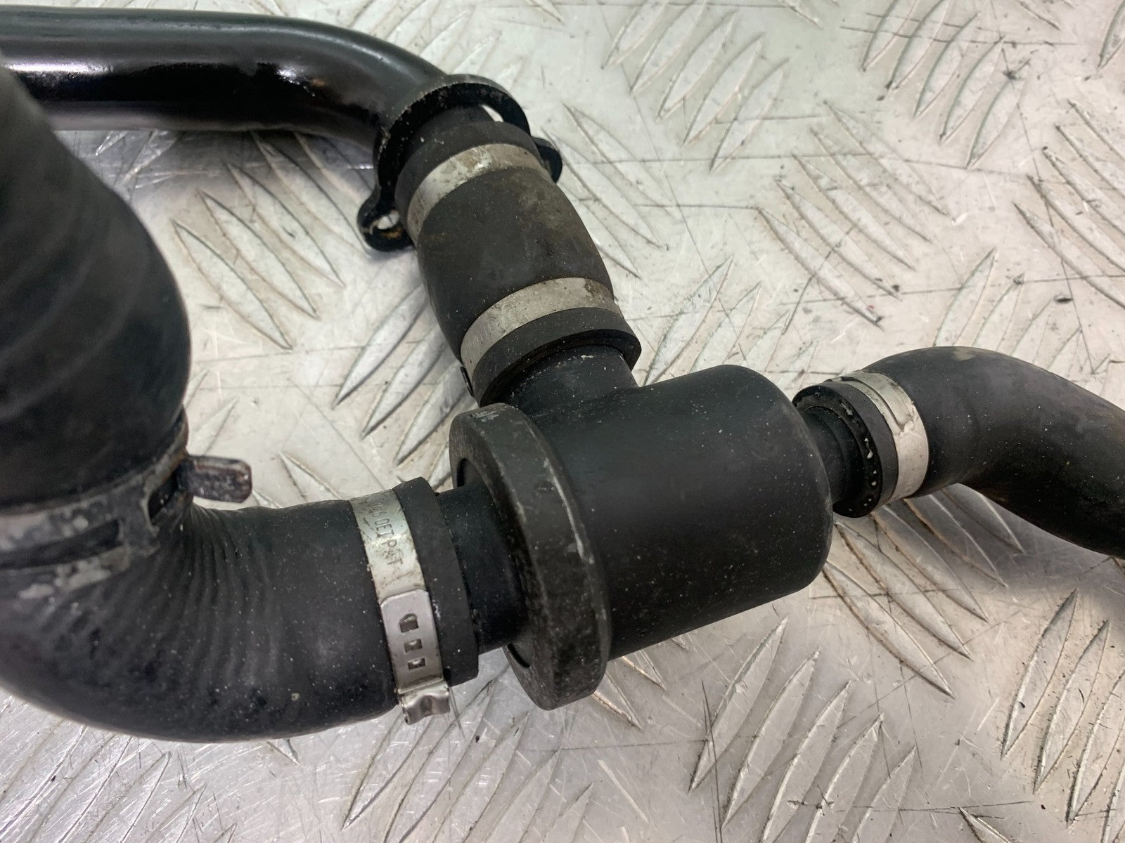 KTM 990 SUPER DUKE THERMOSTAT   YEAR 2007-2011  (CMB1207)