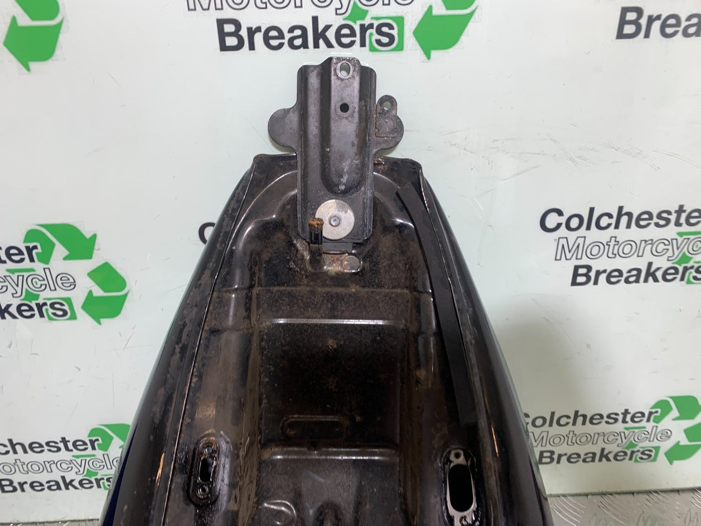 YAMAHA XVS 1300 MIDNIGHT STAR PETROL TANK  YEAR 2007-16 (CMB1200)