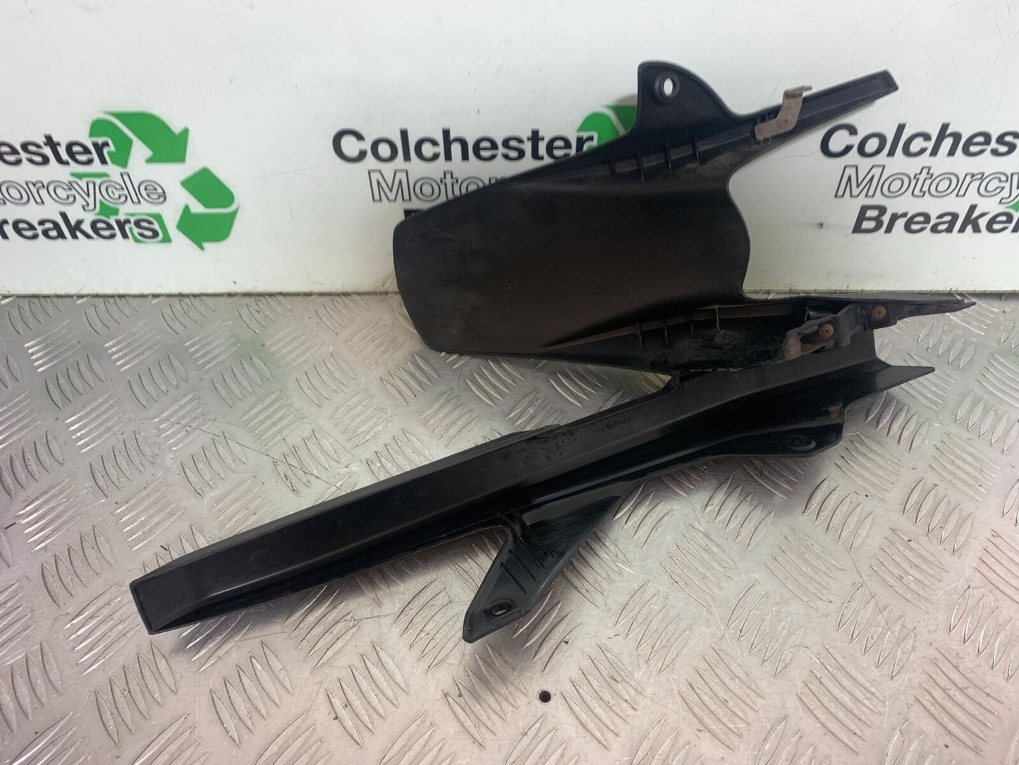 HONDA CBR650 F CBR 650F HUGGER  YEAR 2014-17  (CMB1130)