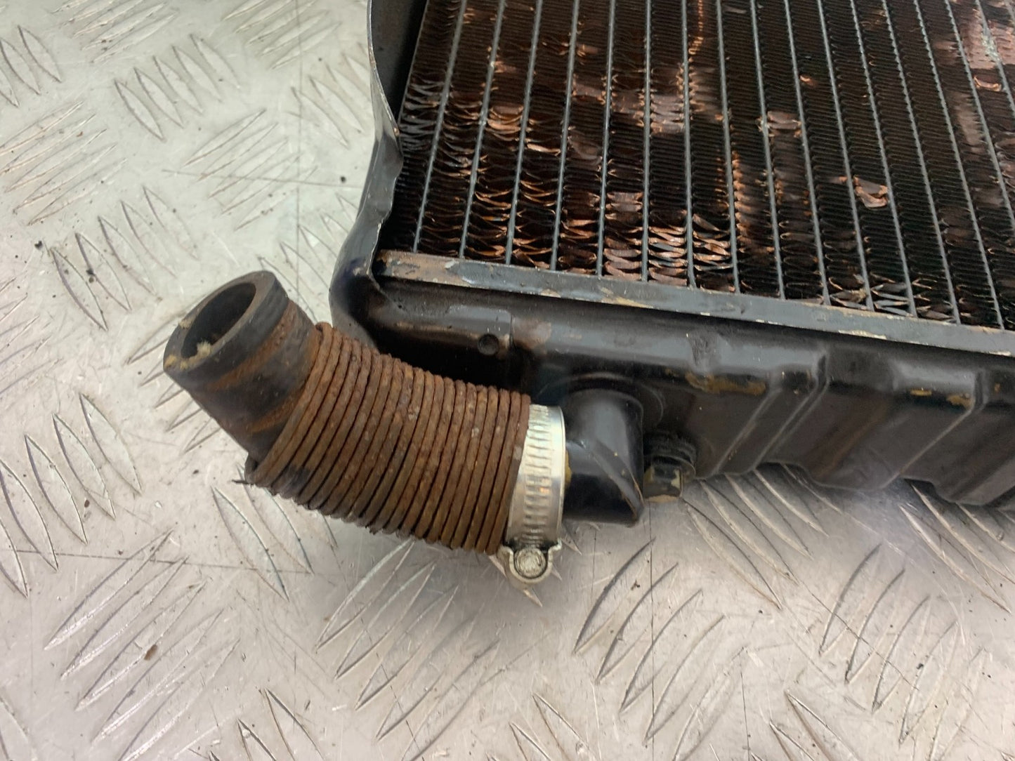 HONDA GL500 GL 500 SILVERWING RADIATOR  YEAR 1981-82  (CMB1168)