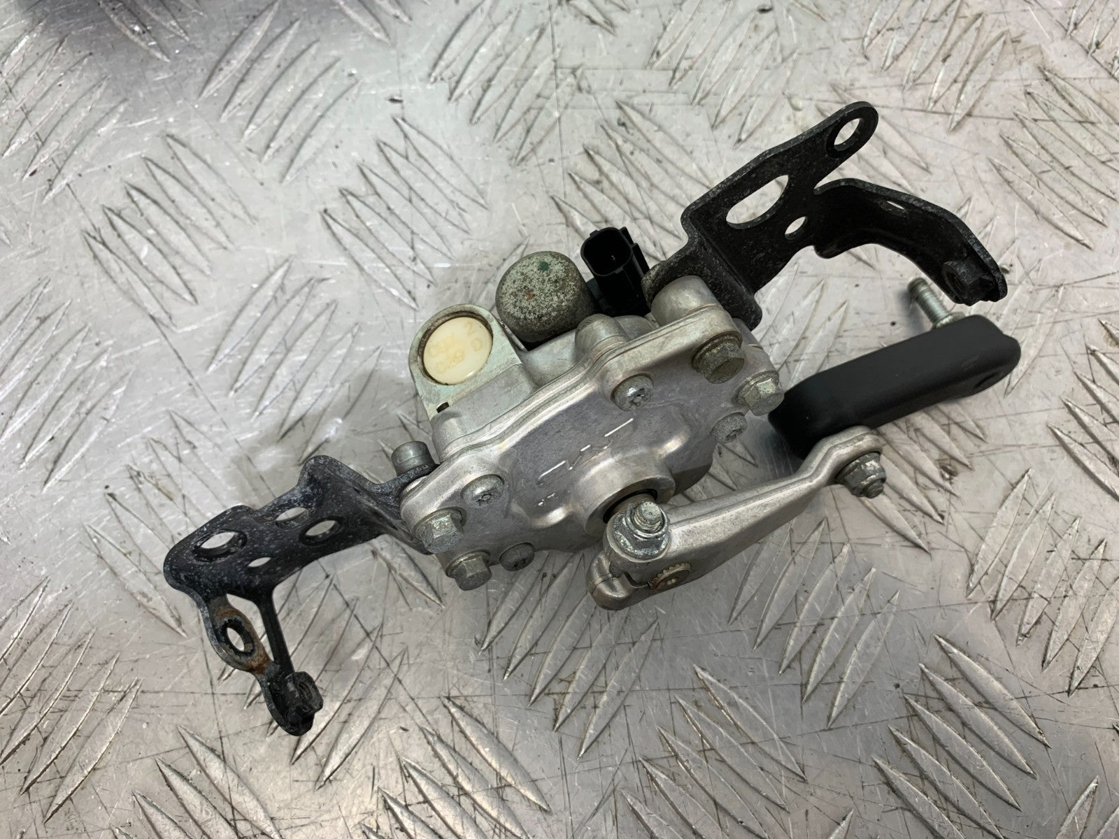 HONDA CBR1000 RR  STEERING DAMPER YEAR  2008-2011 (CMB1330)