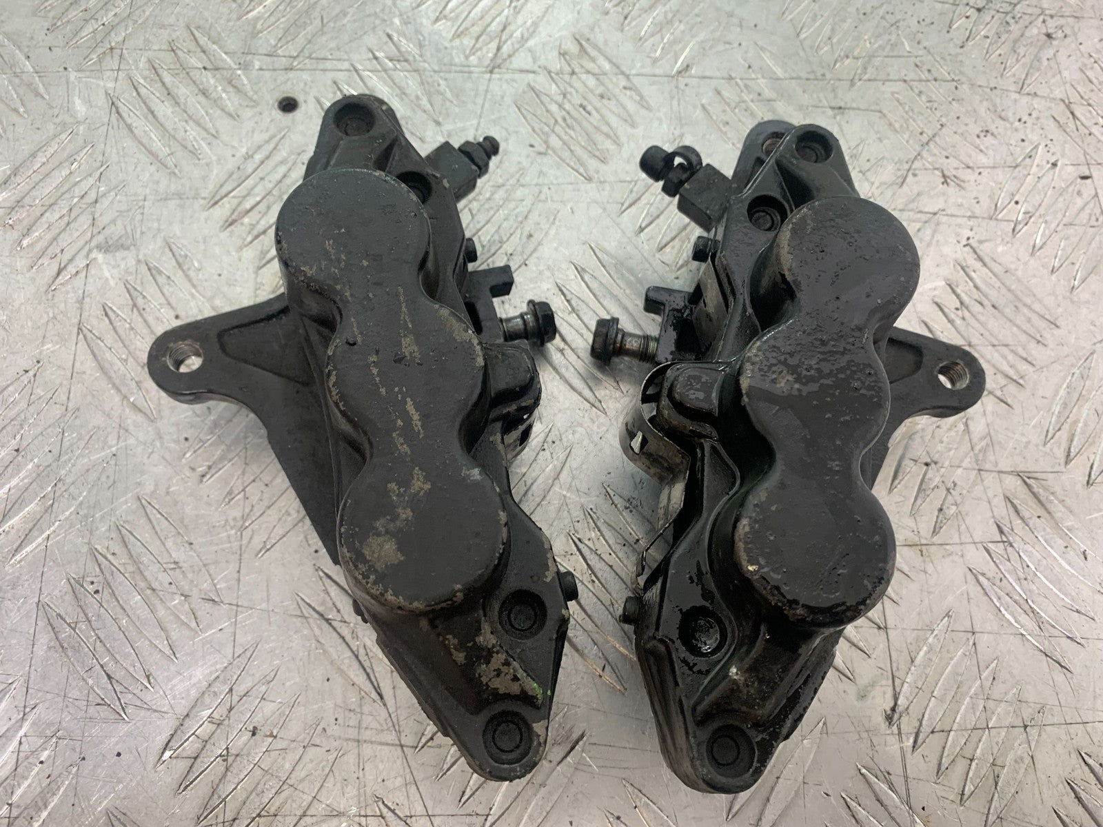 KAWASAKI ZX9R ZX9 C FRONT BRAKE CALIPERS   YEAR 1998-99 (CMB1213)