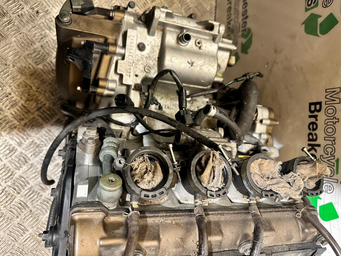 KAWASAKI ZX6R ZX636 A1P ENGINE YEAR 2002  (CMB1100)