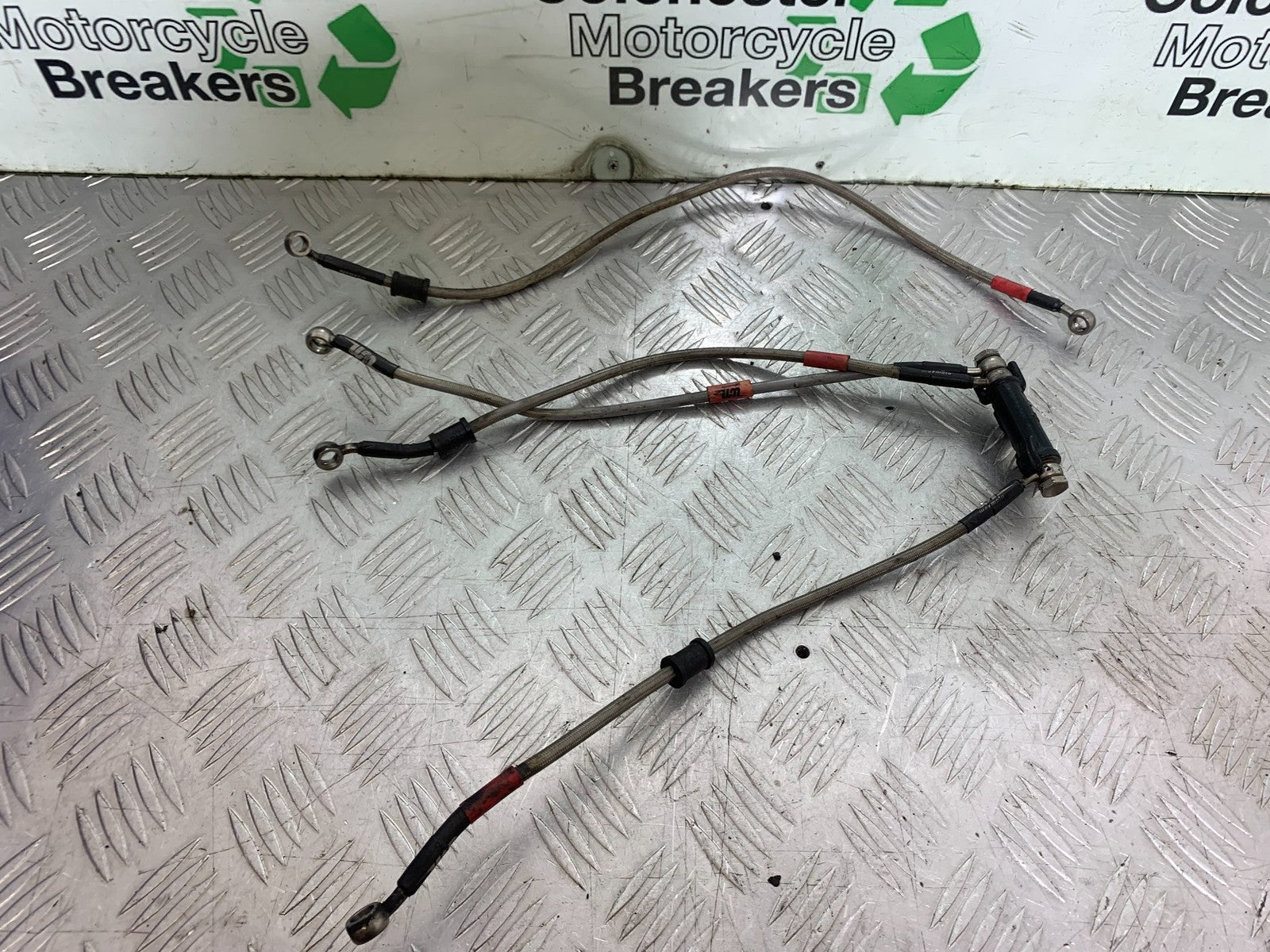 YAMAHA FZS1000 FAZER FRONT AND REAR BRAIDED LINES   YEAR 2001-05 (CMB1275)