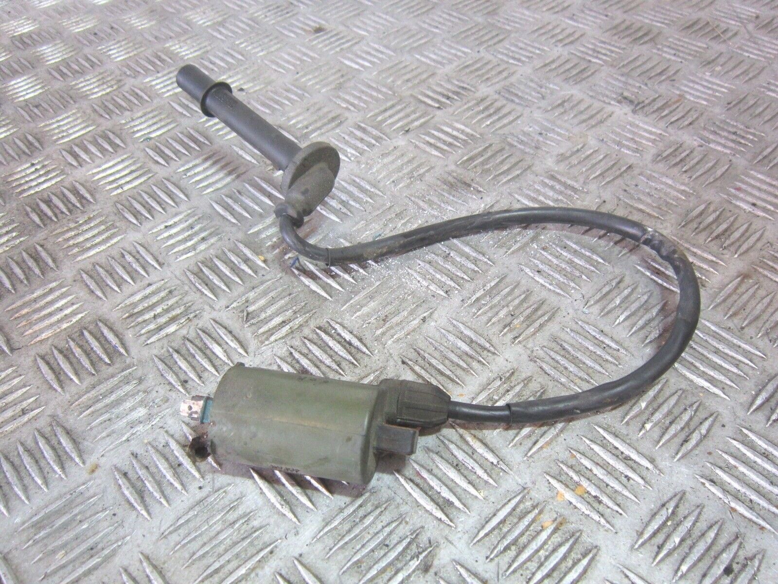 HONDA VFR800 VFR 800 PRE VTEC COIL AND CAP  YEAR 1998