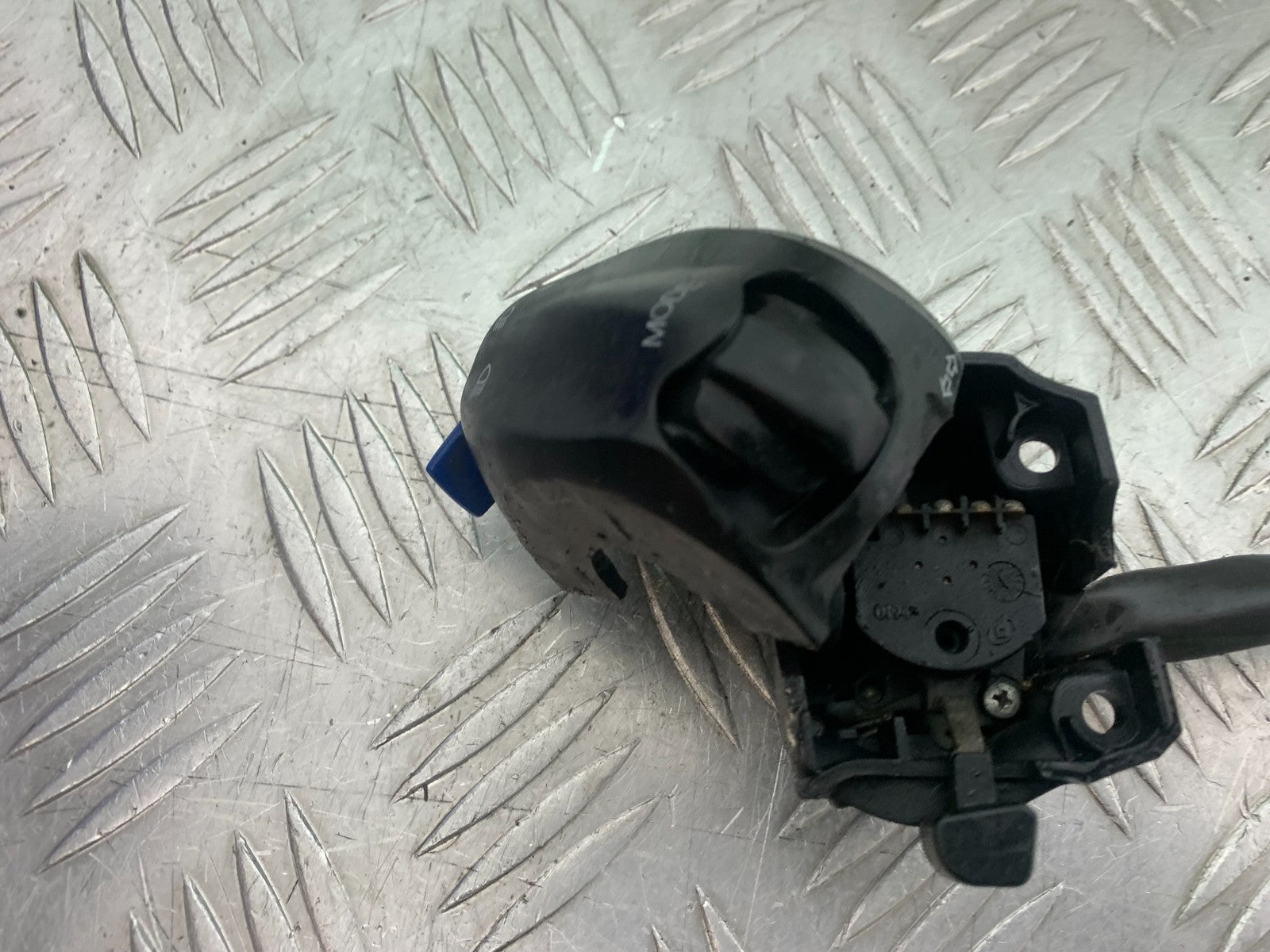 APRILIA 650 PAGASO STRADA LEFT SWITCH GEAR   YEAR 2005-2010 (CMB1260)