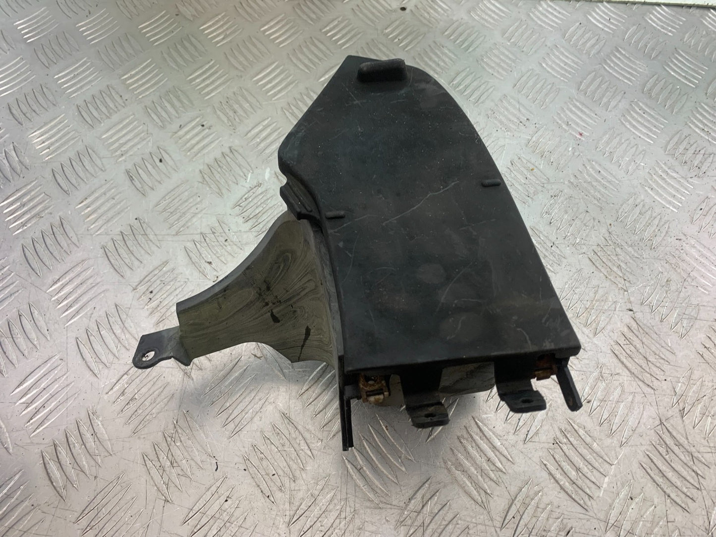 HONDA NT650 V DEAUVILLE RIGHT POCKET AND LID  YEAR 1999 (CMB1268)