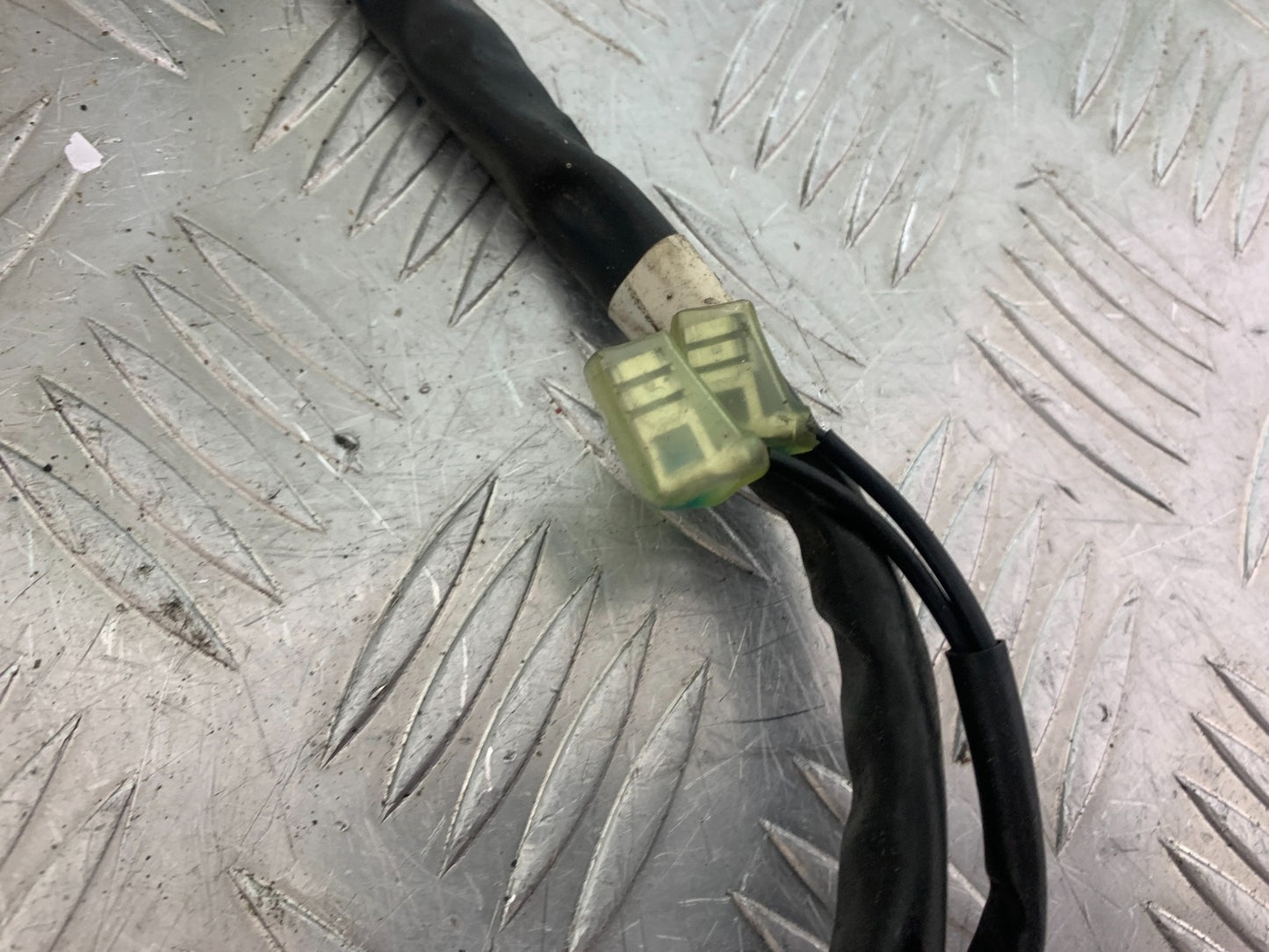 YAMAHA YZF R1 LEFT SWITCH GEAR YEAR 2004-2006 (CMB1155)