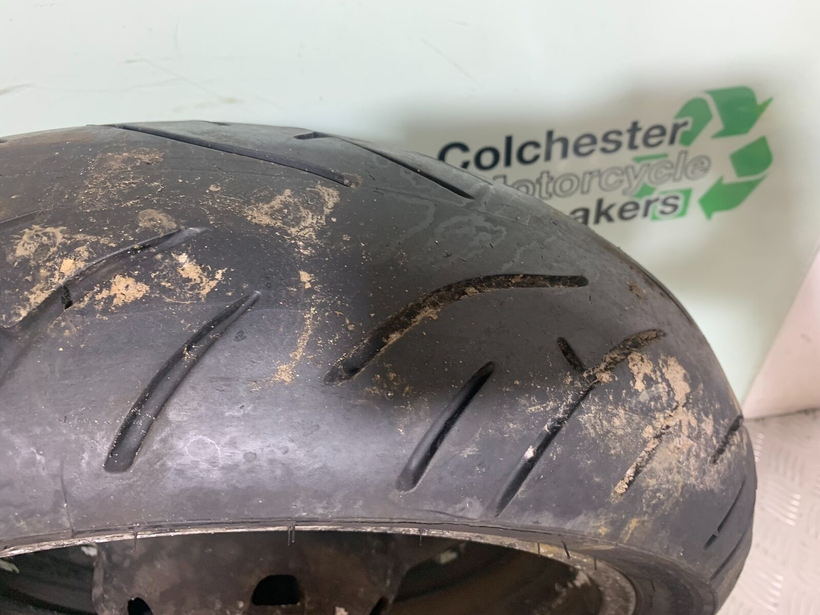 YAMAHA YZF600 YZF 600 THUNDERCAT REAR WHEEL  1996-2003 CMB1134)