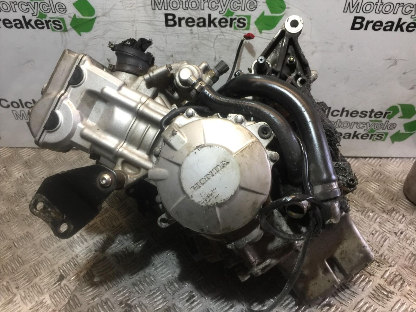 HONDA CBF600 CBF 600 ENGINE YEAR 2004 -07  (STOCK 909)