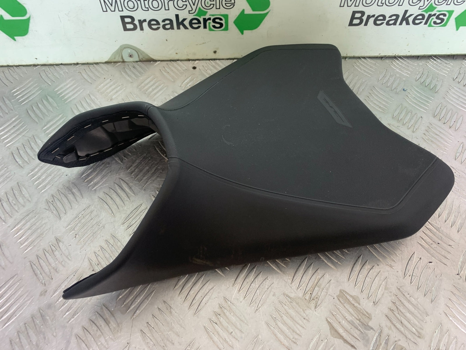 KTM 790 DUKE FRONT SEAT   YEAR 2018-2021  (CMB11150)
