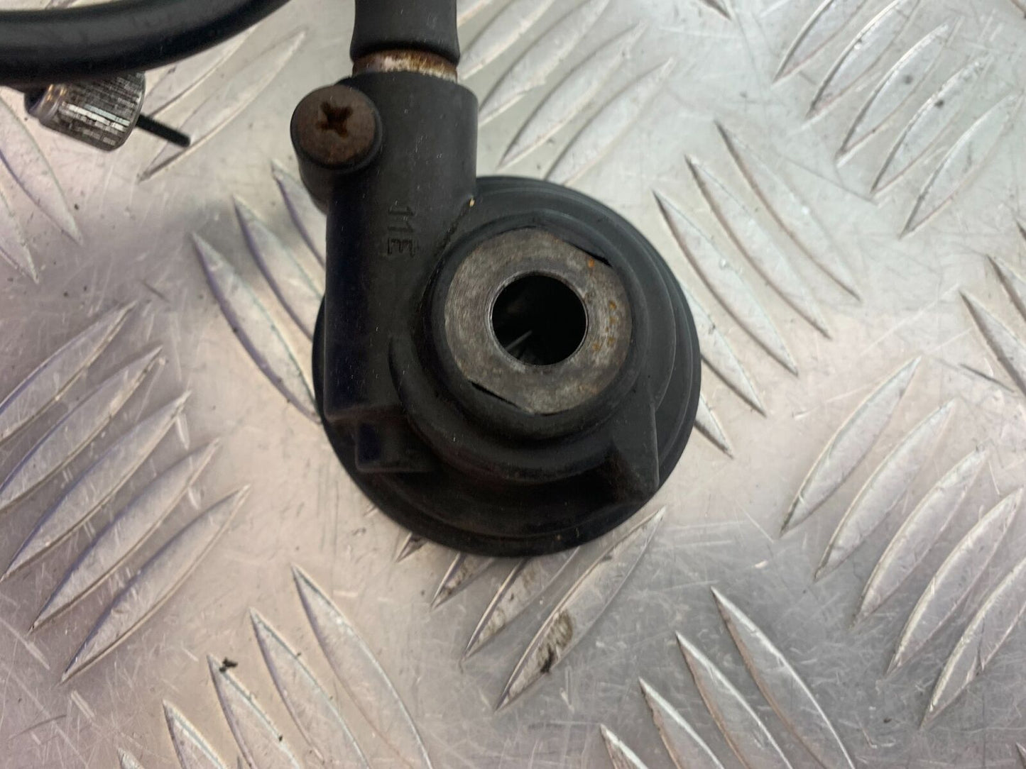 SUZUKI AN 200 UN 200 BURGMAN SPEEDO DRIVE AND CABLE YEAR 2007-09 (CMB1128)