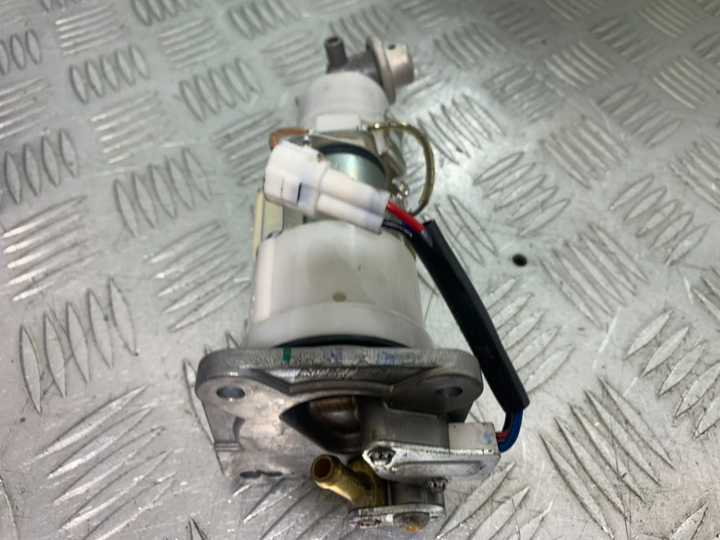 KTM 1290 SUPER DUKE R PETROL PUMP YEAR 2020-2024 (CMB1272)