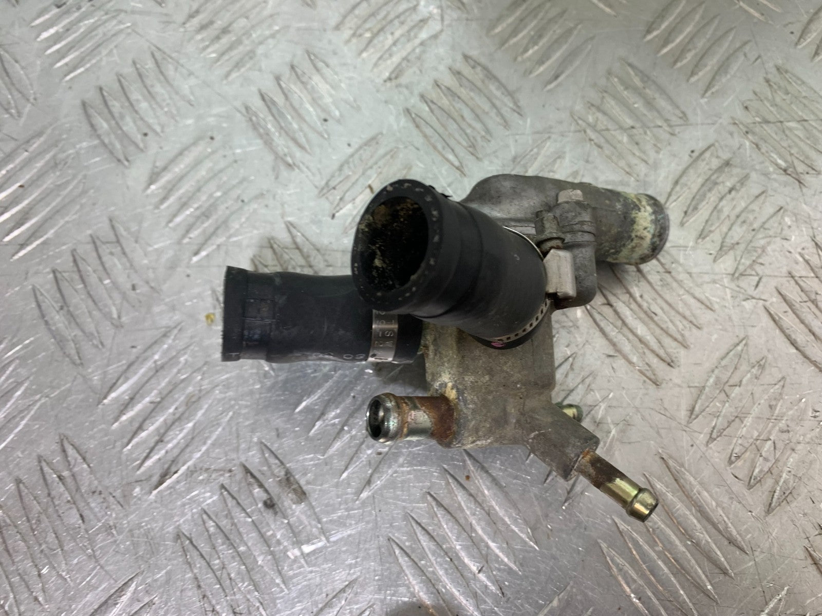 HONDA VFR800 VFR 800 V-TEC THERMOSTAT    YEAR 2002 -09 (CMB1296)