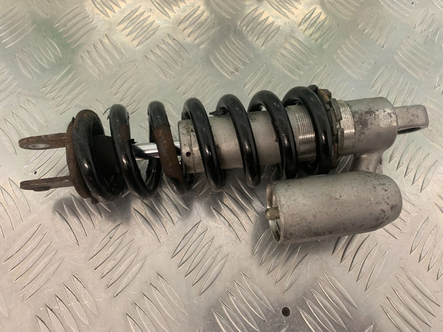HONDA XL650 V TRANSALP REAR SHOCK YEAR 2001-2006 (STOCK 975)