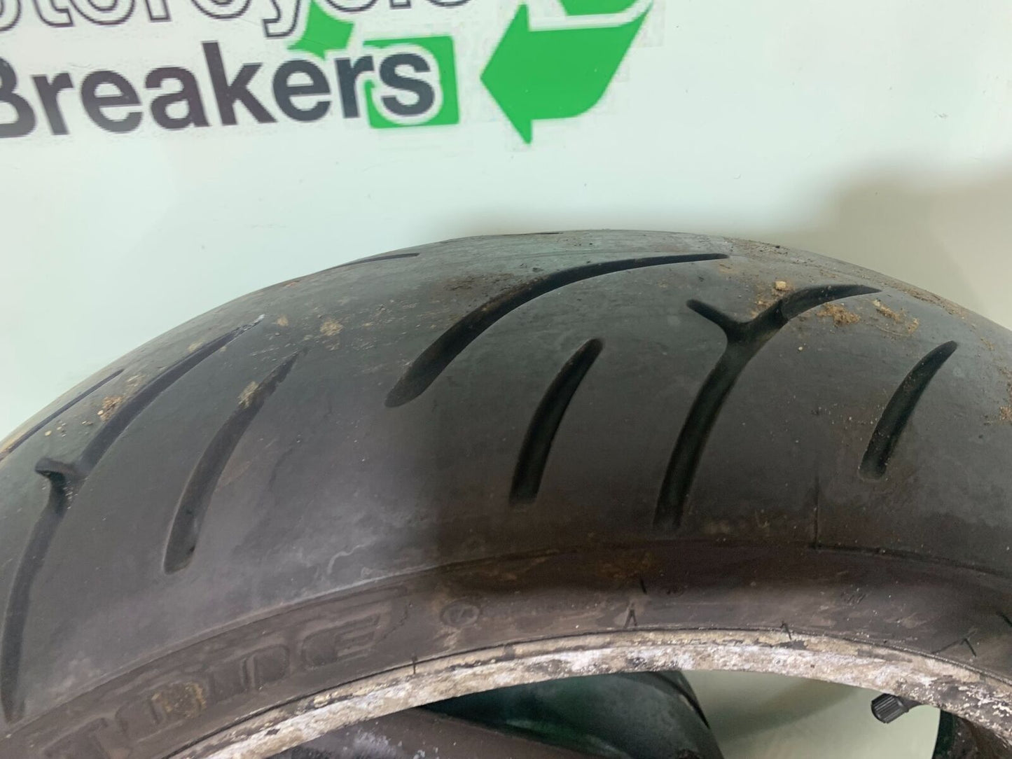 YAMAHA YZF600 YZF 600 THUNDERCAT REAR WHEEL  1996-2003 CMB1134)
