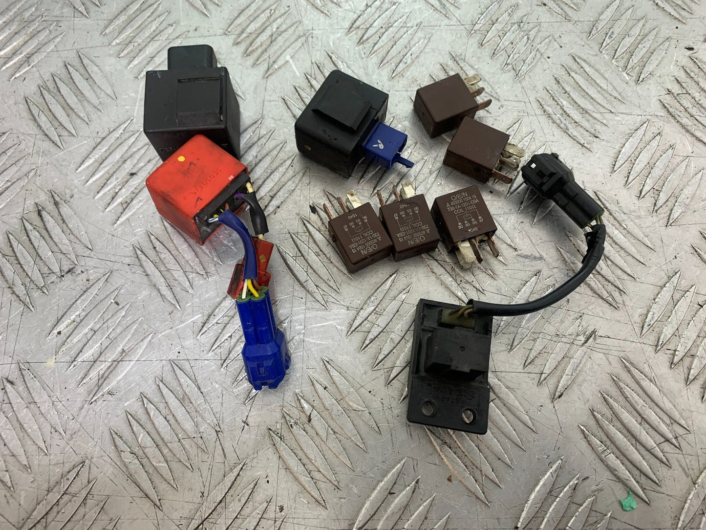 KTM RC125 RC 125 RC RELAYS  2014 2017 (CMB1199)